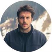 Laureato in Chimica (110L), più di 100 studenti, massimo successo