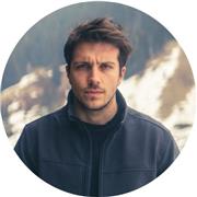 Laureato in Chimica (110L), più di 100 studenti, massimo successo