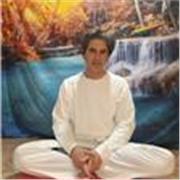 Insegnante di yoga-ratna,diplomato presso la scuola quadriennale di Gabriella Cella,impartisce lezioni privte o di gruppo,on line