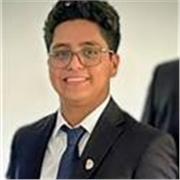 mestro en español con experiencia en dar clases en linea