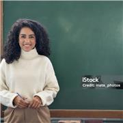 Soy profesora de Inglés-Español y doy clases de refuerzo escolar a niños de primaria