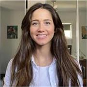 I’m a 31-year-old Spanish teacher, passionate about travel, offering engaging lessons for learners of all levels, from anywhere. 