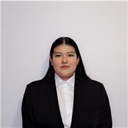 Mi nombre es Montserrat y tengo 24. Puedo cocinar, ayudar con los deberes.