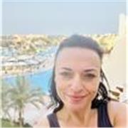 I’m a patient, passionate and creative tutor who likes to establish a meaningful bond with each student. 

