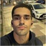 Estudiante de ciencias gastronómicas y gestión hotelera. Me gusta mucho la química y podría impartirla hasta segundo de bachiller