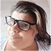 Professora e cuidadora de crianças, pedagoga língua portuguesa