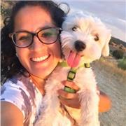 Profesora de matemáticas, imparte clases a estudiantes de todas las edades