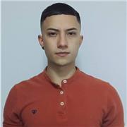 entrenador y licenciado en educación física, con mas de 2 años de experiencia en el mundo del fitness