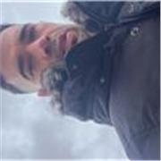 Si para todas las edades y me defino un chico con muchas ganas de enseñar 