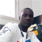 Laureato presso la prestigiosa università Cheikh Anta Diop di Dakar, madrelingua francese, impartirsce corsi di conversazione, preparazione tesi di laurea, argomenti vari: economia politica, diritto, sociologia, politica attuale