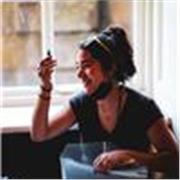 I'm here to help you practise and perfect you English! I can help with your speaking language skills or your written communication. 