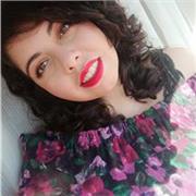 Diplomata con lode al liceo classico e ora studente di ingegneria all'Università di Pisa, offro lezioni di tutte le materie per studenti delle medie e di matematica e italiano per studenti delle superiori ( per studenti di liceo classico o magistrale poss