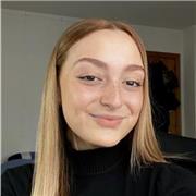 Apasionada del deporte y del movimiento con experiencia en el ámbito educativo y bilingüe.