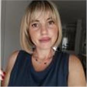 Sono pedagogista e da anni lavoro nelle scuole come educatrice all integrazione scolastica.