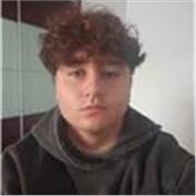 Estudiante de magisterio infantil con experiencia cuidando a familiares 