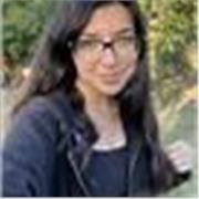 Profesora con experiencia en participación