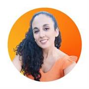 Profesora brinca clases particulares de varias materias