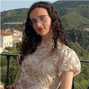 Graduada en Bellas Artes especializada en el campo de la ilustración