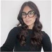 Professeur particulier qui donne des cours de soutiens en mathématiques aux étudiants de niveau collège