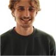 Jeune étudiant passionné d'histoire (révolution française, commune de Paris, Guerres de Vendée, Moyen-Age...)