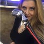 Insegnante di canto multistilistico, cantoterapia, vocal coach e vocal trainer