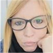 Profesora de Lengua y Literatura que da clases virtuales a niños y adultos