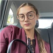 Laureata magistrale in interpretariato e traduzione inglese cinese offre lezioni private di lingua