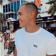 Doy clases de preparación PAU de matemáticas 2 bachiller de sociales . También doy clases de otras asignaturas de la modalidad!