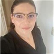 Pedagoga que puede impartir clases de español y compartir estrategias para mejorar el aprendizaje