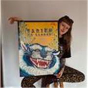 Profesora de dibujo , diseño y estampación textil. Con experiencia y desarrollo de método creativos para distintos rangos etáreos.