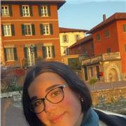 Soy una persona que le encanta enseñar a la gente, siempre se me han dado bien los numeros y estoy en 4º del grado economia