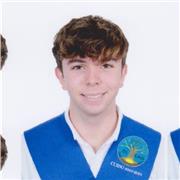 Titulado en bachillerato científico con un 11.028 en selectividad. Dispuesto a ayudar en cualquier materia.