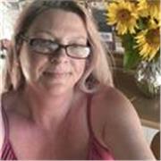 Do you need help improving your English, both written and spoken? Would you like help with journalism or media skills?