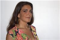Laurenda in filosofia e storia impartisce ripetizioni in materie umanistiche con approccio storico e filosofico