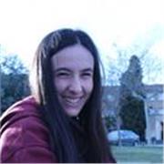 Estudiante de magisterio con experiencia en clases particulares de inglés para primaria y secundaria y apoyo de otras asignaturas.