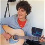 Guitariste pro diplômé de la berklee school donne cours à Boulogne-Billancourt