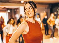 Cours de danse - de couple ou solo (mariage, danses latines, initiation Rock & Valse, danser en soirée)