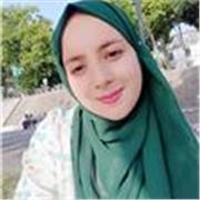 Je suis passionné par la langue anglaise prête de vous enseigner cette langue avec patience et enthousiasme 