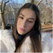 Estudiante universitaria filología inglesa con nivel inglés alto