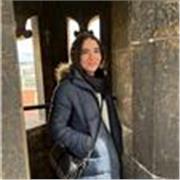 Profesora de mate, física, inglés, euskera, lengua castellana. Tengo el título de bachillerato y estudio ingeniería de diseño