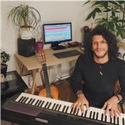 I'm a music producer and multi-instrumentalist with over 10 years of experience, teaching beginner and intermediate levels.