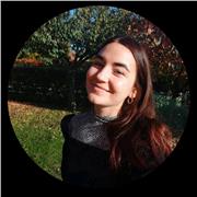 Ciao! Sono laureata in psicologia e studio neuropsicologia. Ho esperienza di anni di ripetizioni con bimbi e ragazzi di tutte le età. Inoltre ho seguito diversi adulti nell'apprendimento della lingua italiana. Attualmente insegno in una scuola elementare