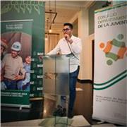 Soy un Ingeniero Civil con mucho conocimiento en matemáticas, tengo experiencia en cátedra privada de manera presencial y remota.