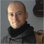 Clases particulares de bateria y bajo Electrico enfocadas en la productividad y los trabajos requeridos ya sea en vivo o en estudio, siempre haciéndolas amenas priorizando los gustos y preferencias del alumno, pensamos que tocar un instrumento puede ser d