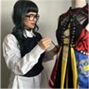 Visual researcher & creative designer 
Styliste et création de modes 