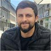 Hello! I'm Bruno, an English teacher with over 10 years of experience, having already helped many students achieve their goals.