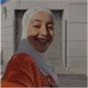 Profesora de Marketing Digital, estudiante de último año. Clases prácticas online o en Barcelona para estudiantes y emprendedores.