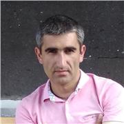 I   am  a  lecturer  of  software  3ds  max
I  can  teach  3d  modeling
texturing
vray  materials  
render  setup 
rendering