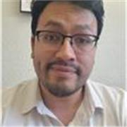 Profesor de matematicas, ingeniero de profesión y proyectos de edificacion.