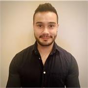 Profesor titulado de inglés con experiencia internacional ofrece clases para niños y preparación FCE para adolescentes y adultos. 